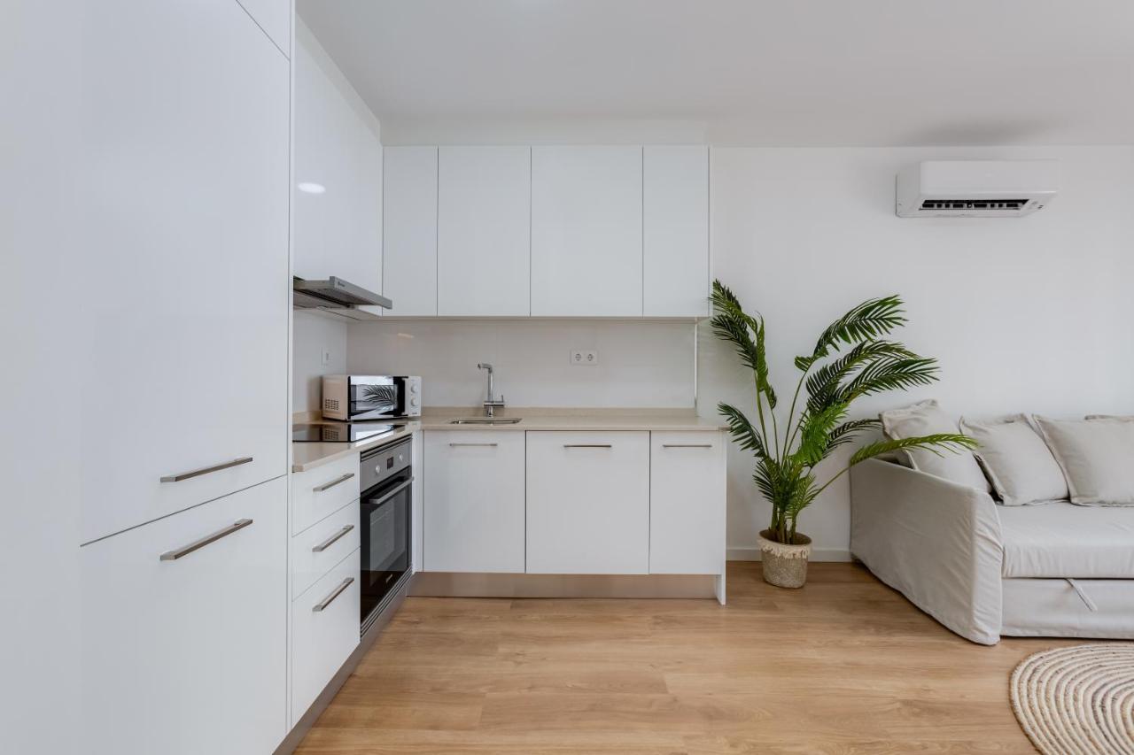 Апартаменты T2 Rosa Dos Ventos, A/C & Terrace - Casas & Papeis Армасан-де-Пера Экстерьер фото