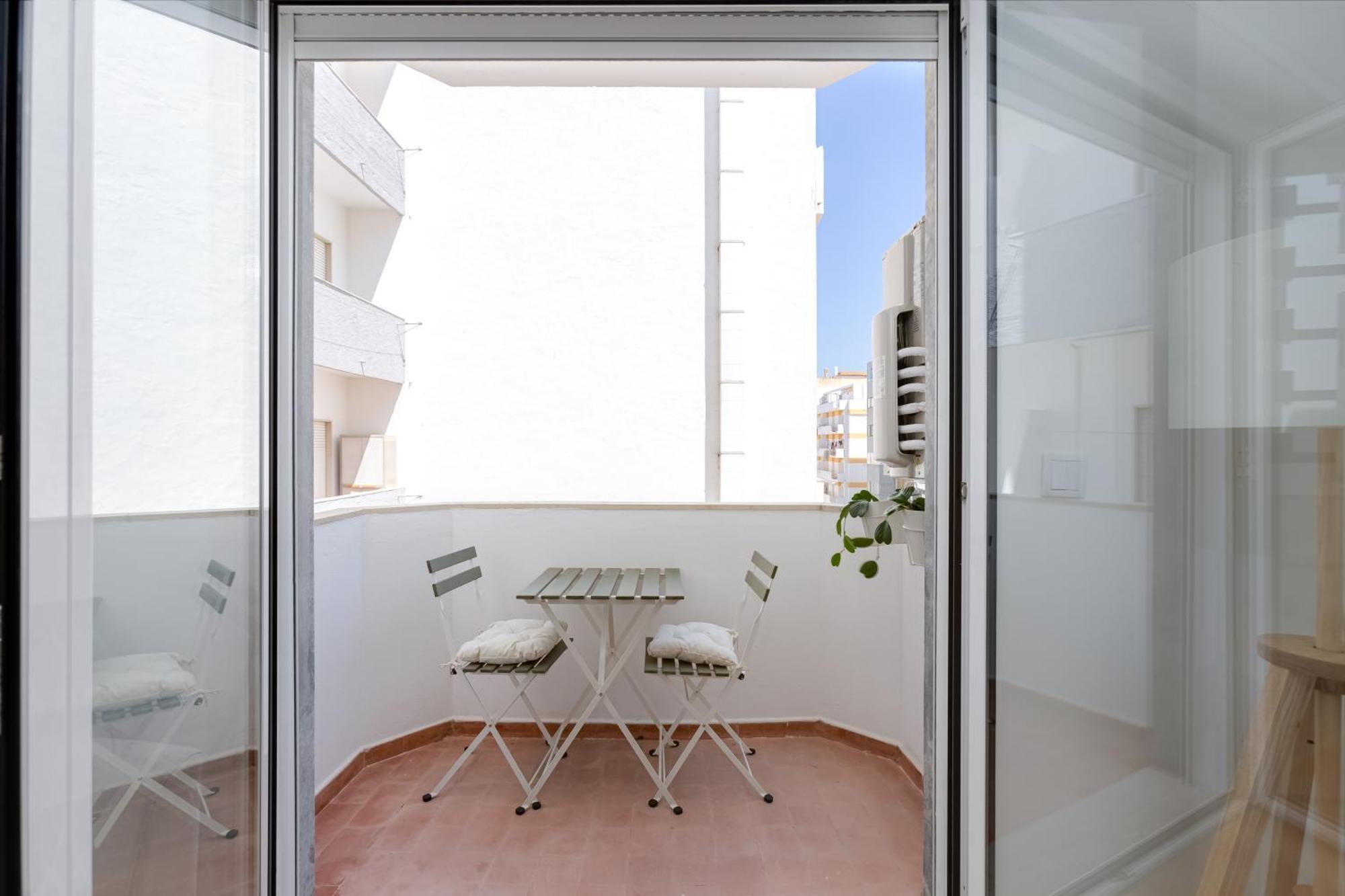 Апартаменты T2 Rosa Dos Ventos, A/C & Terrace - Casas & Papeis Армасан-де-Пера Экстерьер фото